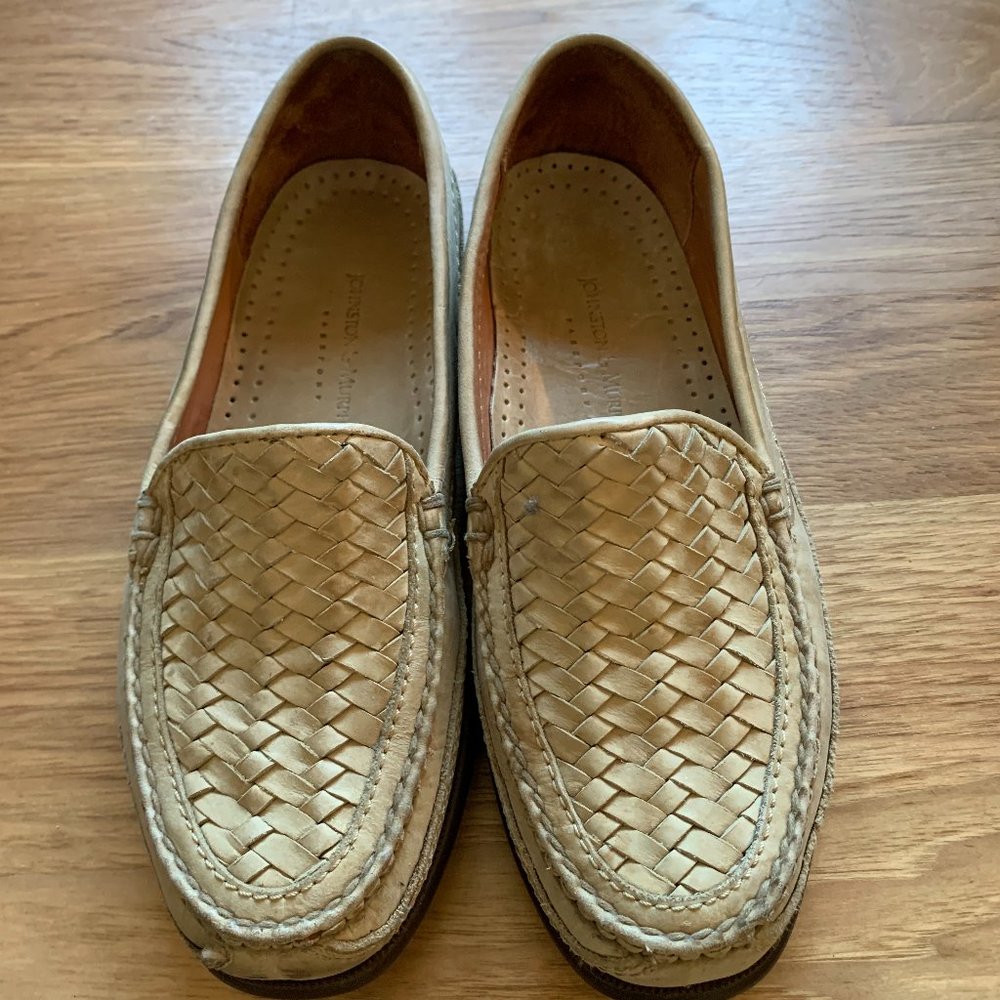 Johnston & Murphy Tiburon Woven Khaki Loafers - Size 8M
